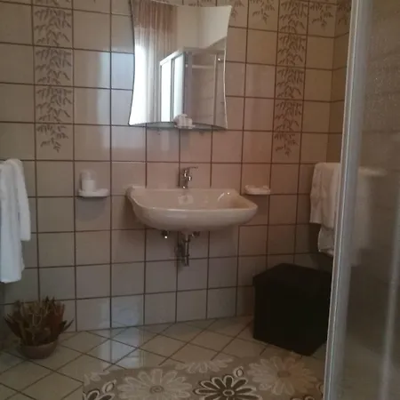 Nonna Lina Bed & Breakfast 3*